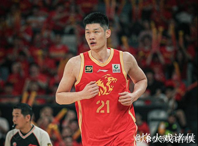 全运会男篮：周琦、胡金秋优势明显 四川队大胜对手